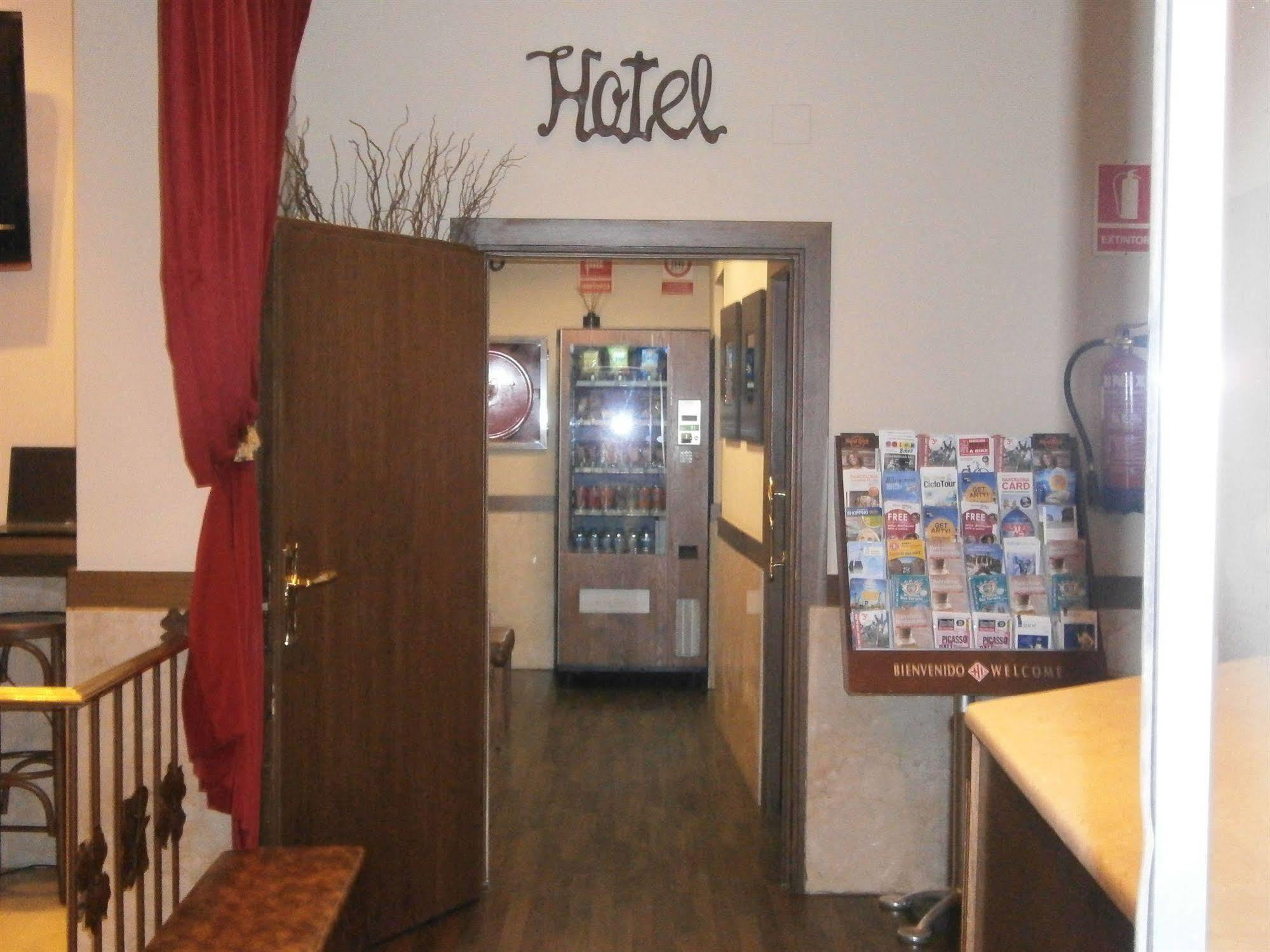Hotel Adagio Barcellona Esterno foto